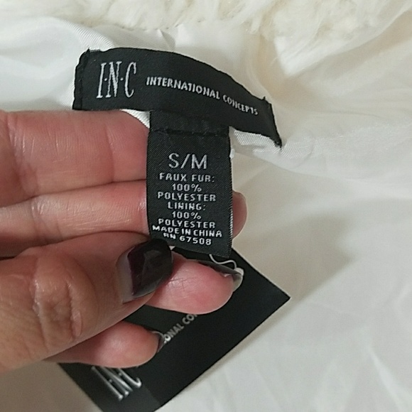 INC Faux Fur Vest S/M New - Picture 8 of 8